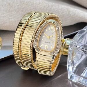 Serpenti Snake Wrap Elegant Gold Women's Watch